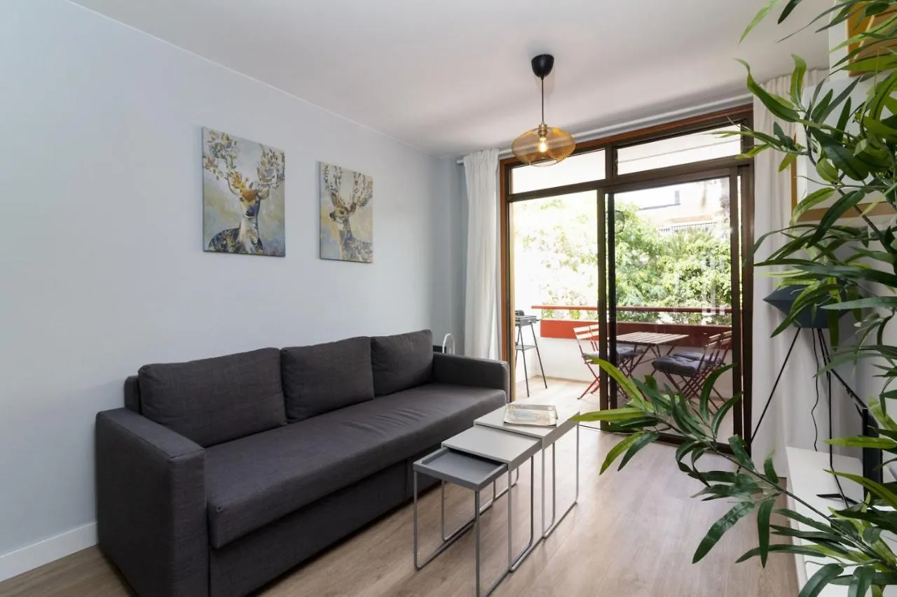 ארונה Homeforguest New Modern Apartment With Pool 0*,  ספרד